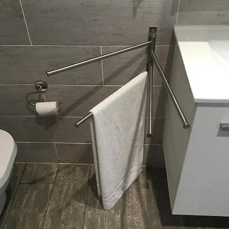 Luxurious Centre *